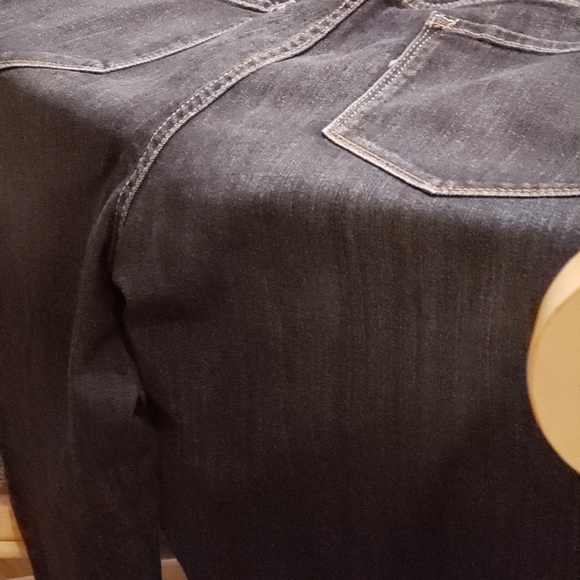 Liz Claiborne  jeans sz 16 w - Picture 3 of 5